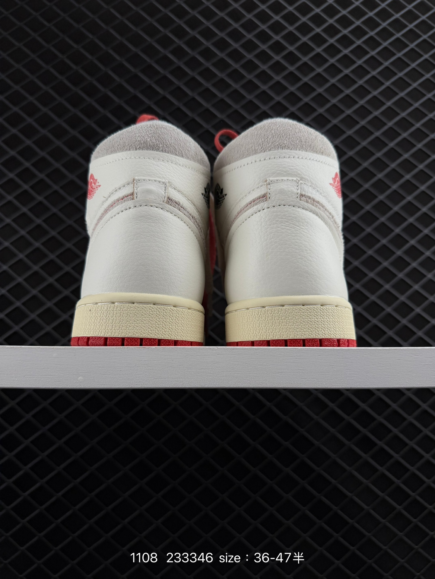 Nike AIR JORDAN 1 RETRO HIGH